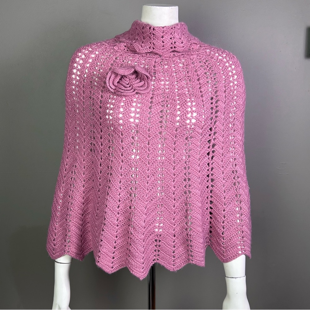 LOFT sweater poncho‎ one size NWT crochet retro flower pin pink cottagecore